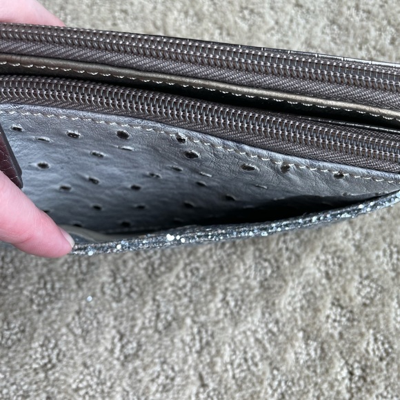 Live Love Loft Silver Glittery Pouch - Picture 3 of 8